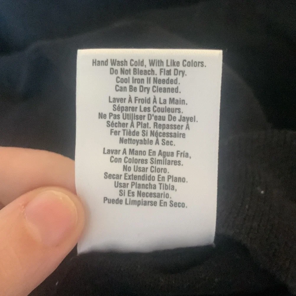 DKNYC top gently